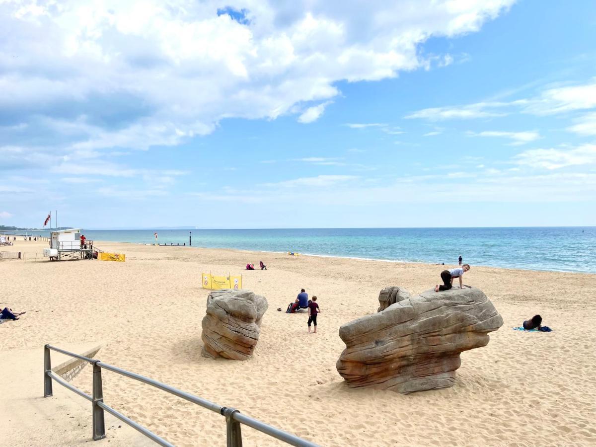 Sea View Family Stay By Beach Gym & Parking Bournemouth Exterior foto
